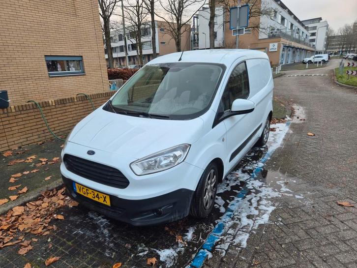 Ford Transit Courier GB 1.5 Tdci Duratorq 75pk S&S 2017 Wit, Auto's, Bestelauto's, Particulier, Airbags, Airconditioning, Bluetooth