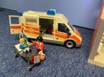 Playmobil Ambulance met Figuren, Ophalen of Verzenden, Zo goed als nieuw, Jongen of Meisje