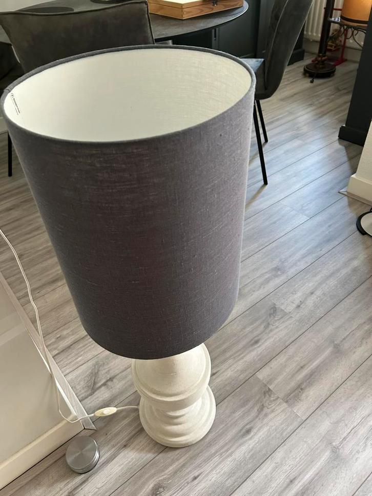 Lampenkap grijs, Huis en Inrichting, Lampen | Vloerlampen, Zo goed als nieuw, Minder dan 100 cm, Ophalen of Verzenden