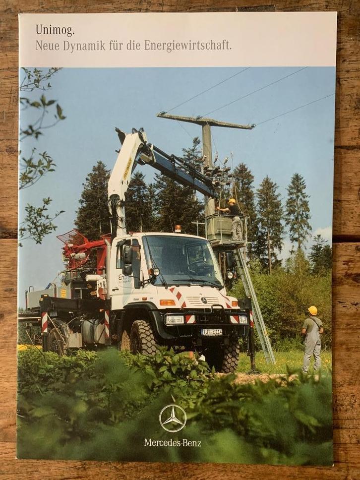 Overzichtsfolder Mercedes-Benz Unimog toepassingen 2004, Boeken, Auto's | Folders en Tijdschriften, Nieuw, Mercedes, Ophalen of Verzenden