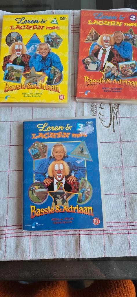 Bassie & Adriaan Leren & Lachen DVD Set (3 stuks), Cd's en Dvd's, Dvd's | Kinderen en Jeugd, Zo goed als nieuw, Alle leeftijden