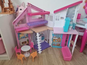 Barbiehuis beschikbaar voor biedingen