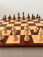Schaakbord met schaakstenen set schaken chessboard vintage, Ophalen of Verzenden