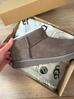 Nieuwe uggs ultra mini, Kleding | Dames, Schoenen, UGG, Bruin, Nieuw, Ophalen of Verzenden