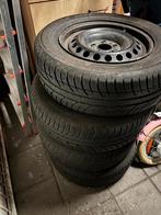 Winterbanden Toyo 215/65R16 Renault Kadjar, Captur, 16 inch, Banden en Velgen, Personenwagen, Gebruikt