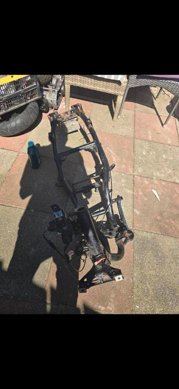 Aerox frame met wok  beschikbaar voor biedingen