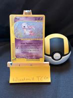 Pokémon Mew Holo Expedition Base Set 19/165 EX, Hobby en Vrije tijd, Verzamelkaartspellen | Pokémon, Ophalen of Verzenden, Zo goed als nieuw