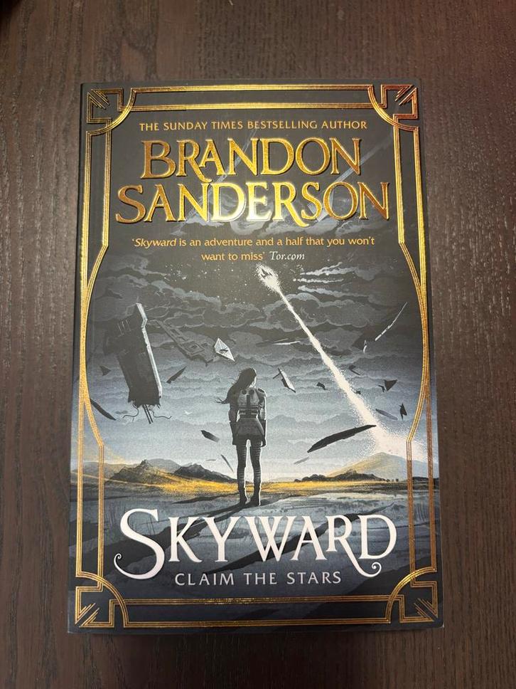 Skyward - Brandon Sanderson (nieuw uit boxset), Boeken, Fantasy, Nieuw, Ophalen of Verzenden