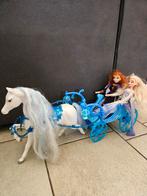 Frozen Anna en Elsa barbie + paard met koets, Kinderen en Baby's, Speelgoed | Poppen, Ophalen, Zo goed als nieuw, Barbie
