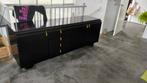 Zwart dressoir met goudkleurige greepjes, Huis en Inrichting, Ophalen, Gebruikt, Vintage, 200 cm of meer