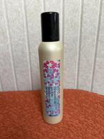 Davines curl moisturizing mousse 250 ml, Sieraden, Tassen en Uiterlijk, Uiterlijk | Haarverzorging, Ophalen of Verzenden, Zo goed als nieuw