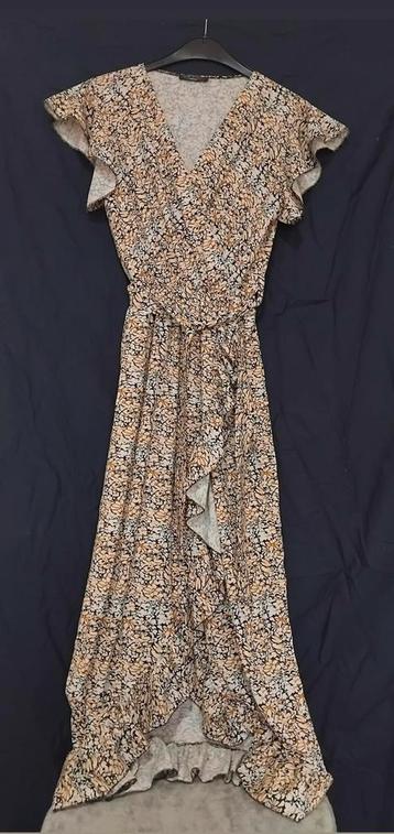 z.g.a.n.! Prachtig leuke mooie Lange ruffle jurk Italy mt M. beschikbaar voor biedingen