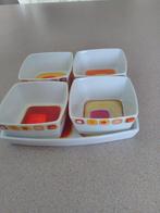 Retro snack set schaal 18, 19cm bakjes 4, 9, Verzamelen, Retro, Ophalen of Verzenden, Huis en Inrichting