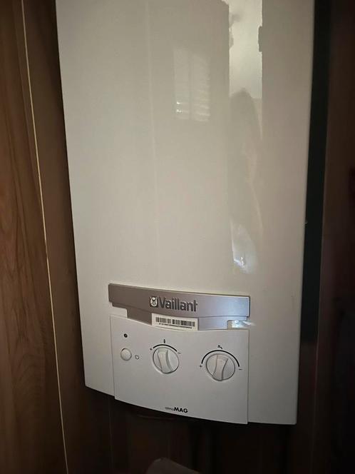 Vaillant Atmo MAG geiser propaan, Doe-het-zelf en Verbouw, Geisers en Boilers, Zo goed als nieuw, Geiser, 20 tot 100 liter, Ophalen