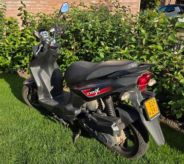 Scooter sym crox 4T 45KM  beschikbaar voor biedingen