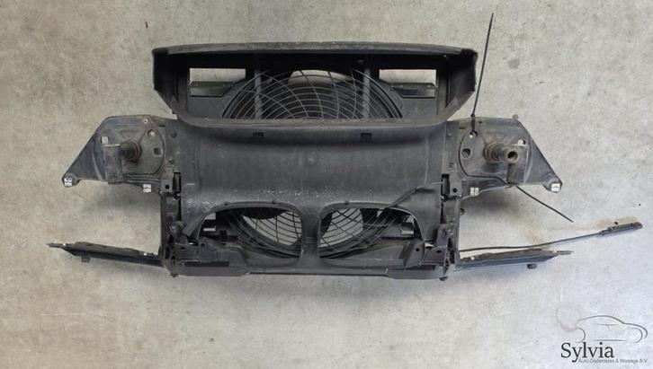 Voorfront met ventilator BMW 3 Serie E46 Cabrio, Auto-onderdelen, Carrosserie en Plaatwerk, Bumper, Gebruikt, Ophalen of Verzenden