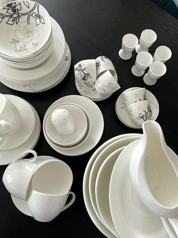 servies Maxwell&Williams Cashmere wit beschikbaar voor biedingen