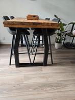 Houten hoge eettafel met 4 stoelen, Ophalen, Gebruikt