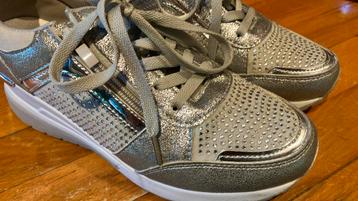 Sneakers - zilver - Estradá Sport - maat 37,5/38 beschikbaar voor biedingen