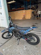 Crossmotor 250cc - 4 takt - 130 km/h - 5 versnelling, Fietsen en Brommers, Brommers | Crossbrommers, Ophalen, Zo goed als nieuw