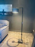 Mooie Staande Lamp, Huis en Inrichting, Lampen | Vloerlampen, Ophalen of Verzenden, Zo goed als nieuw, Metaal, 150 tot 200 cm