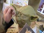 HOT DEAL - Attakus Star Wars Yoda using the Force statue, Info@attakus.com, Attakus, Nieuw, Ophalen of Verzenden
