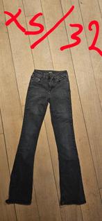 2x Only spijkerbroek maat xs / 32 zwart en blauw, Only, Blauw, Ophalen of Verzenden, Zo goed als nieuw