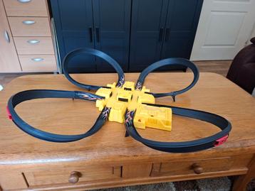 Hot Wheels Racebaan met Loopings beschikbaar voor biedingen