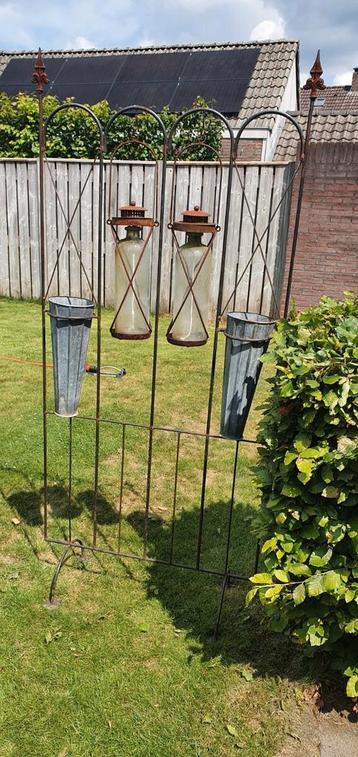 Brocante tuin afscheiding lamp plnantenbak beschikbaar voor biedingen