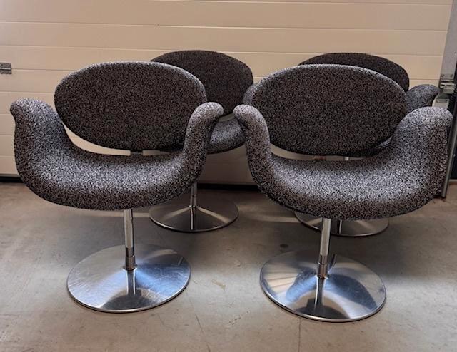 Artifort Little Tulip stoelen F163 (4x) Pierre Paulin, Huis en Inrichting, Stoelen, Zo goed als nieuw, Vier, Hout, Kunststof, Metaal
