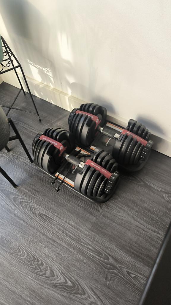 Bowflex SelectTech 552i verstelbare dumbbells (2–24 kg) + cr, Sport en Fitness, Fitnessmaterialen, Dumbbell, Ophalen of Verzenden