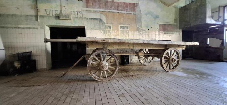 Prachtige, erg oude boerenwagen, Antiek en Kunst, Curiosa en Brocante, Ophalen