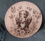 Teckel afbeelding op rond  houten bord, Ophalen of Verzenden, Nieuw