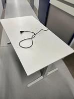 Ahrend zit-sta bureau elektrisch, Huis en Inrichting, Bureaus, Ophalen, Elektrisch, Zo goed als nieuw, Bureau