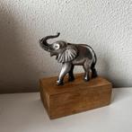 Verzilverde olifant Wereld Natuurfonds, Verzamelen, Ophalen of Verzenden, Zo goed als nieuw, Dier