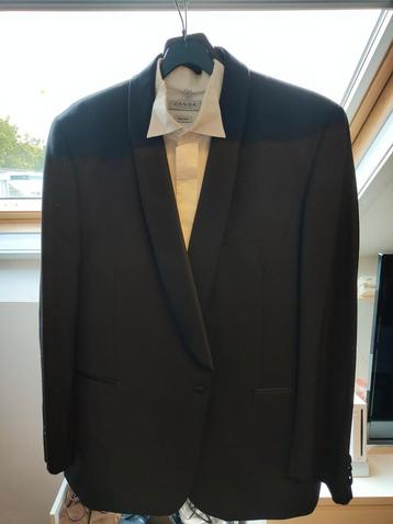 Te Koop Smoking(black) beschikbaar voor biedingen