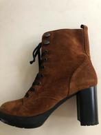 Te koop: leren laarzen, Unisa, bruin, maat 41, Kleding | Dames, Schoenen, Ophalen of Verzenden, Zo goed als nieuw, Bruin