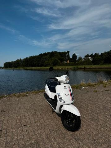 Sym fiddle 2 beschikbaar voor biedingen