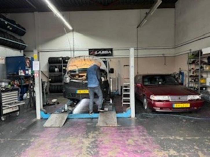 AUTOMONTEUR EIGENBAAS en ZZP KOERIER LEES ADVERTENTIE, Diensten en Vakmensen, Auto en Motor | Monteurs en Garages, Apk-keuring