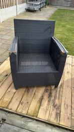 Zwarte wicker tuinstoel, Tuin en Terras, Tuinstoelen, Ophalen, Zo goed als nieuw, Wicker