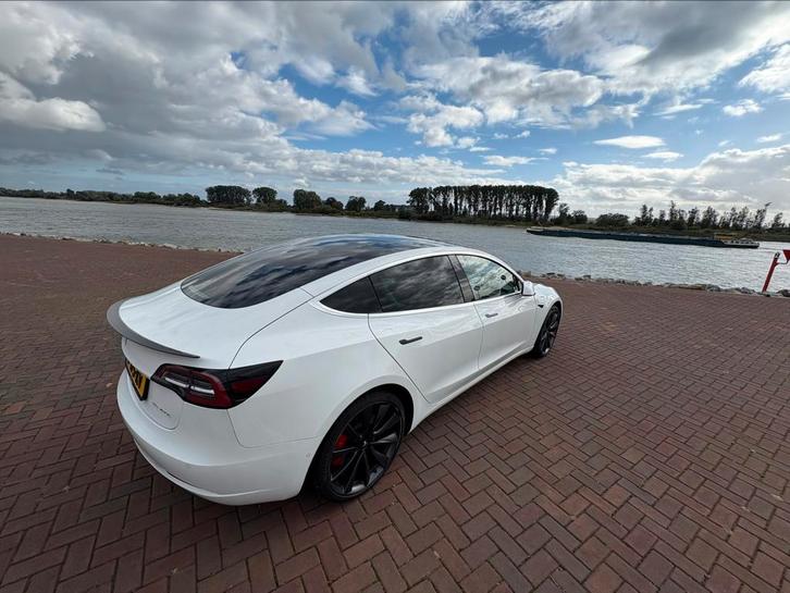 Tesla Model 3 performance 2020 dual motor 513pk, Auto's, Tesla, Particulier, Model 3, Elektrisch, Sedan, Automaat, Geïmporteerd