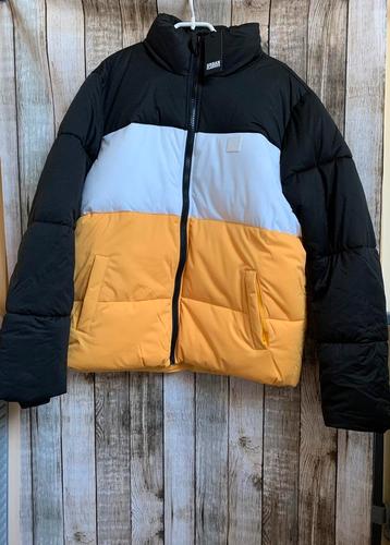 Urban Classics Nieuwe mooie winterjas  (Maat M) beschikbaar voor biedingen