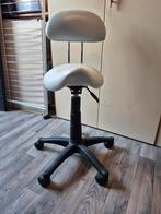 Kappers kruk, Ophalen, In hoogte verstelbaar, Zo goed als nieuw, Staal