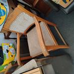 2 stoelen, eventueel om op te knappen, Huis en Inrichting, Stoelen, Ophalen, Gebruikt