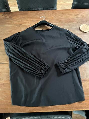 Nieuwe blouse m 46 beschikbaar voor biedingen