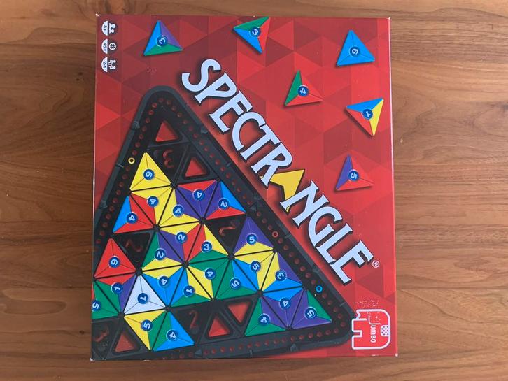 Spectriangle Jumbo - Nieuwstaat!, Hobby en Vrije tijd, Gezelschapsspellen | Bordspellen, Zo goed als nieuw, Drie of vier spelers