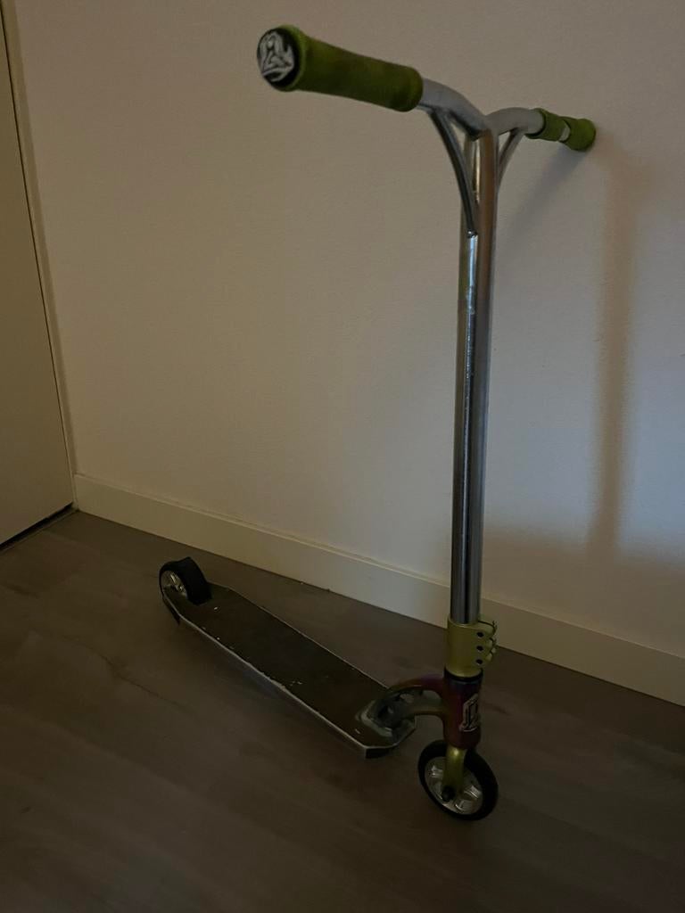 Te koop kinder stuntstep, Fietsen en Brommers, Steps, Ophalen, Gebruikt, Gewone step