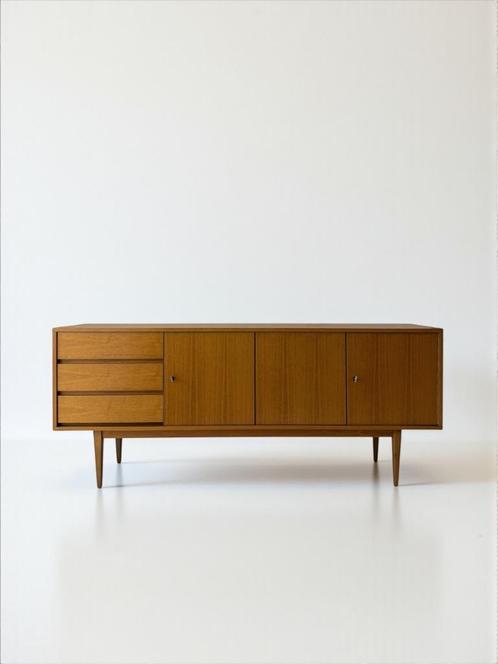 Vintage sideboard teak mid century design 190cm, Huis en Inrichting, Kasten | Dressoirs, Zo goed als nieuw, 150 tot 200 cm, 25 tot 50 cm