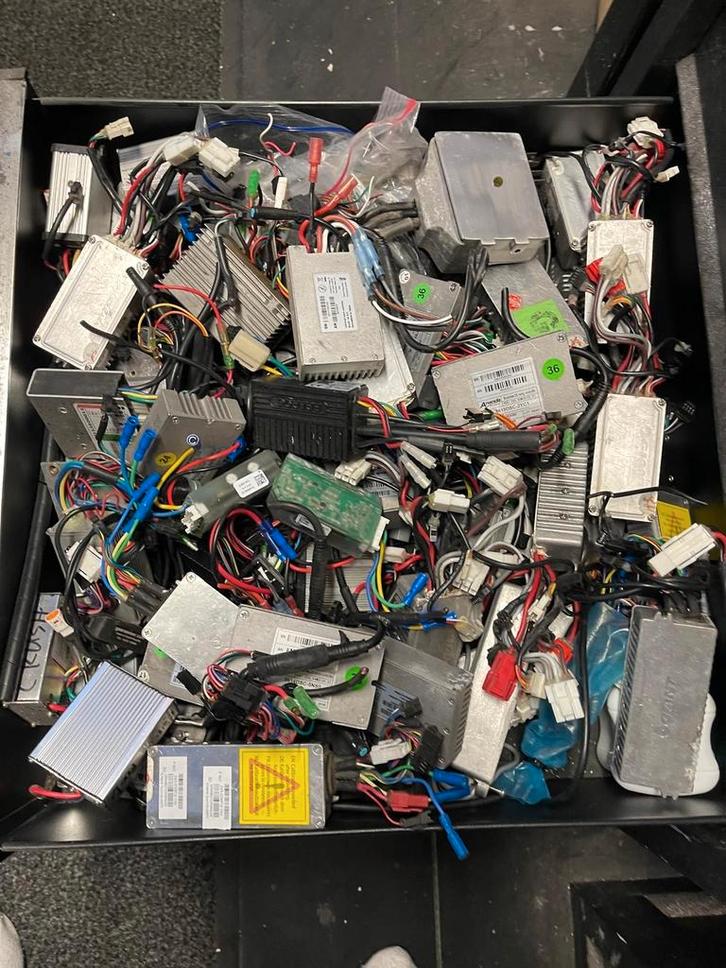 Party controllers zoals stella giant vogeu  bafang etc, Fietsen en Brommers, Fietsonderdelen, Zo goed als nieuw, Algemeen, Overige typen