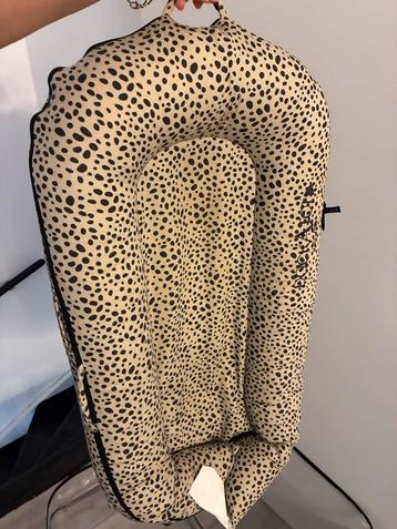 DockATot Deluxe+ Baby Nest - Zo goed als nieuw! beschikbaar voor biedingen
